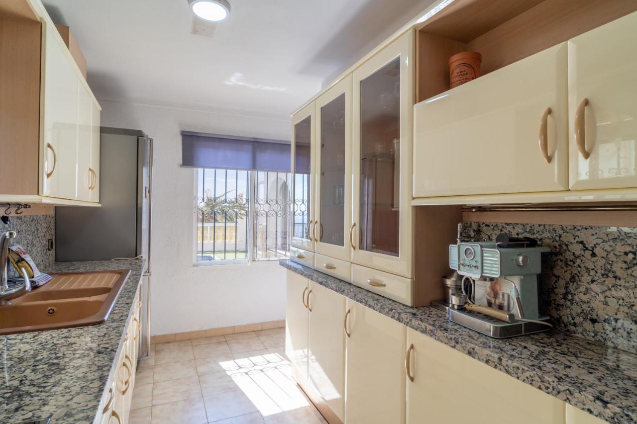 נרחה Villa Kenny Private Pool Casasol מראה חיצוני תמונה